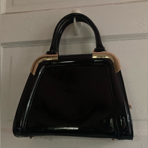 Vintage Black Patent Leather Satchel Bag with Gold Details - Picture 5 of 15